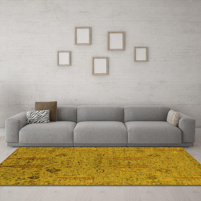 Machine Washable Oriental Yellow Industrial Rug in a Living Room, wshurb2575yw