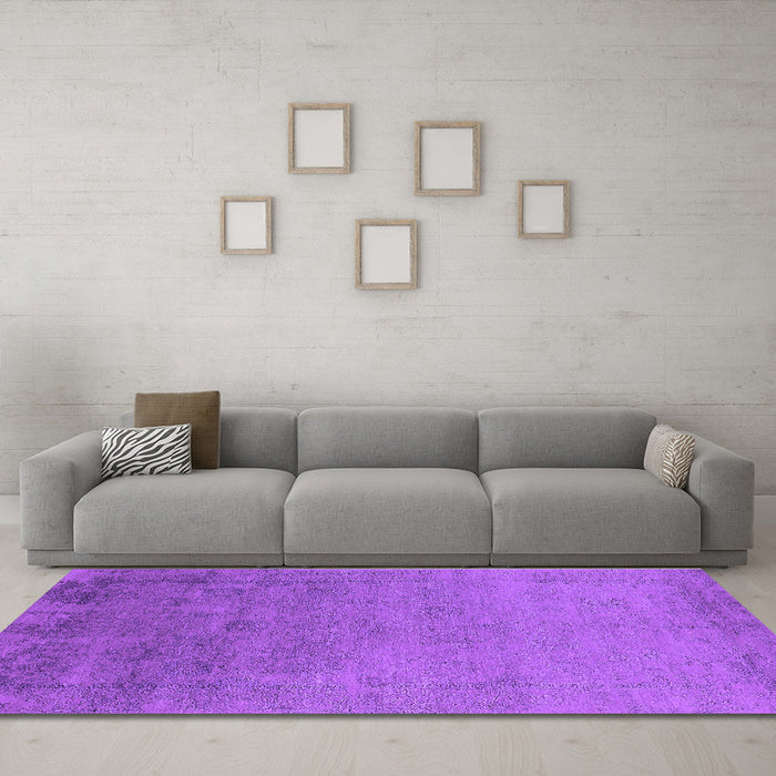 Machine Washable Oriental Purple Industrial Area Rugs in a Living Room, wshurb2579pur