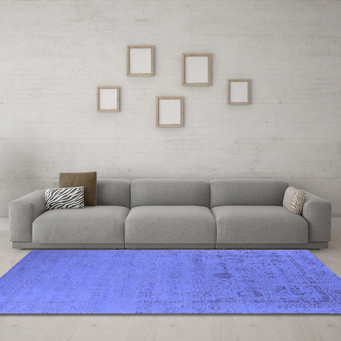 Machine Washable Oriental Blue Industrial Rug in a Living Room, wshurb2580blu