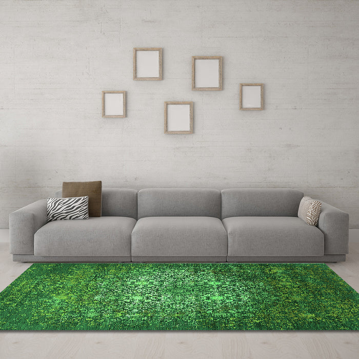 Machine Washable Oriental Green Industrial Area Rugs in a Living Room,, wshurb2581grn