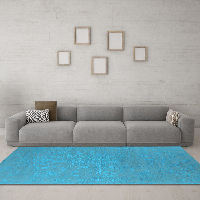 Machine Washable Oriental Light Blue Industrial Rug in a Living Room, wshurb2582lblu