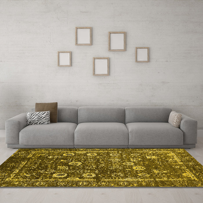 Machine Washable Oriental Yellow Industrial Rug in a Living Room, wshurb2583yw