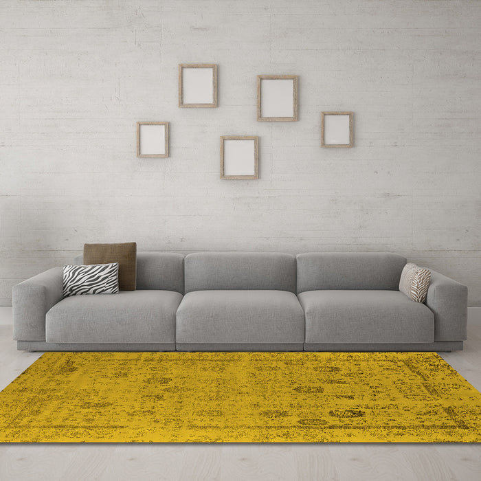 Machine Washable Oriental Yellow Industrial Rug in a Living Room, wshurb2584yw