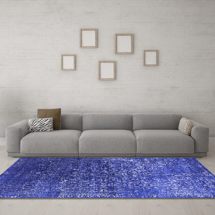 Machine Washable Oriental Blue Industrial Rug in a Living Room, wshurb2587blu