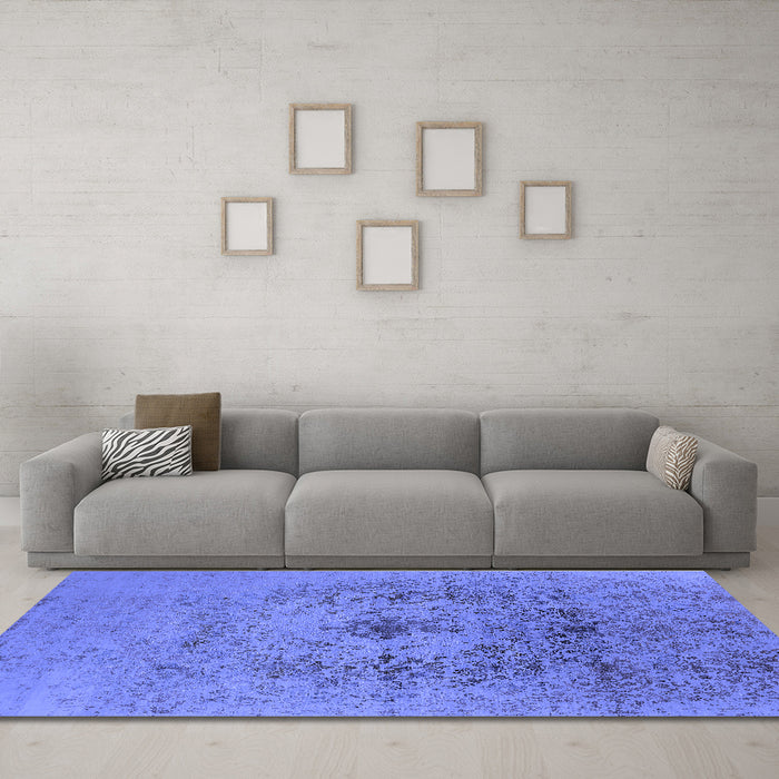 Machine Washable Oriental Blue Industrial Rug in a Living Room, wshurb2590blu