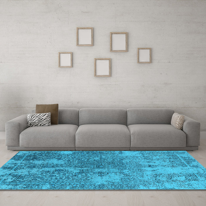 Machine Washable Oriental Light Blue Industrial Rug in a Living Room, wshurb2592lblu