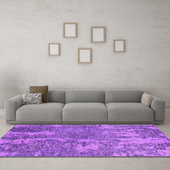 Machine Washable Oriental Purple Industrial Area Rugs in a Living Room, wshurb2594pur