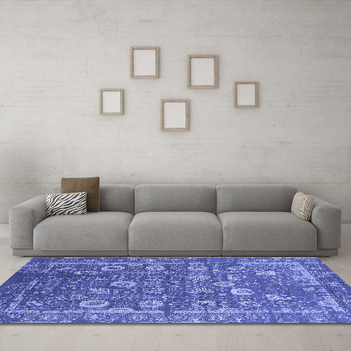 Machine Washable Oriental Blue Industrial Rug in a Living Room, wshurb2598blu