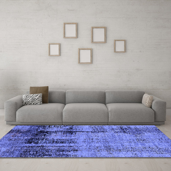 Machine Washable Oriental Blue Industrial Rug in a Living Room, wshurb2601blu