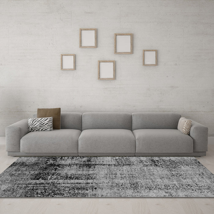 Machine Washable Oriental Gray Industrial Rug in a Living Room,, wshurb2601gry