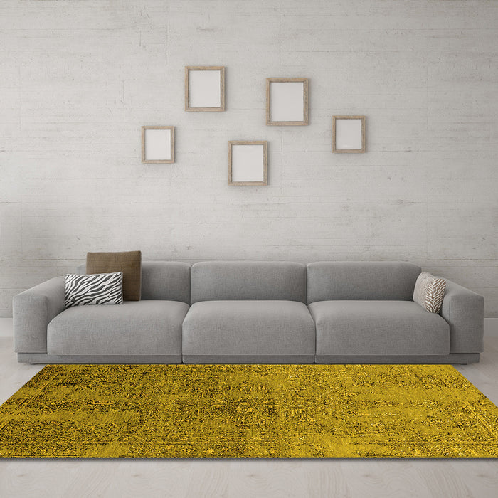 Machine Washable Oriental Yellow Industrial Rug in a Living Room, wshurb2603yw