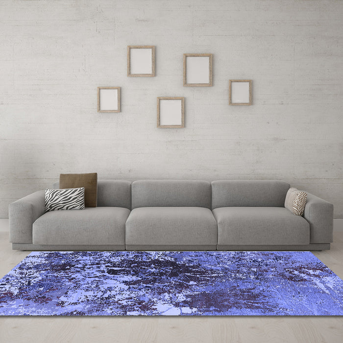 Machine Washable Oriental Blue Industrial Rug in a Living Room, wshurb2605blu