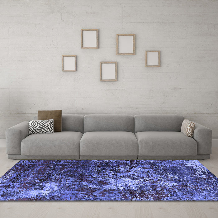 Machine Washable Oriental Blue Industrial Rug in a Living Room, wshurb2606blu