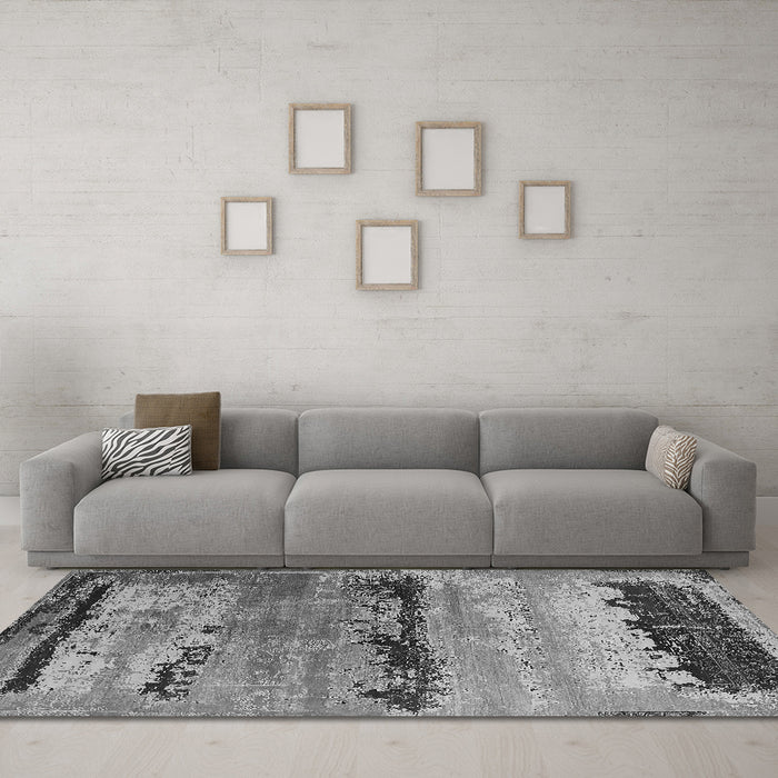 Machine Washable Oriental Gray Industrial Rug in a Living Room,, wshurb2610gry