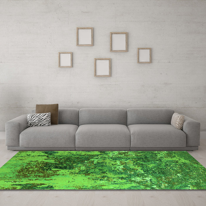 Machine Washable Oriental Green Industrial Area Rugs in a Living Room,, wshurb2611grn