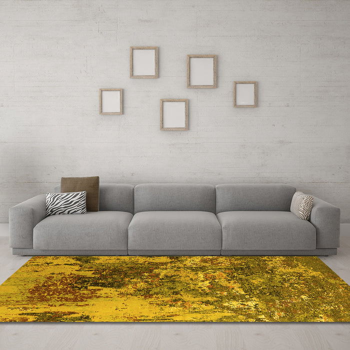 Machine Washable Oriental Yellow Industrial Rug in a Living Room, wshurb2611yw