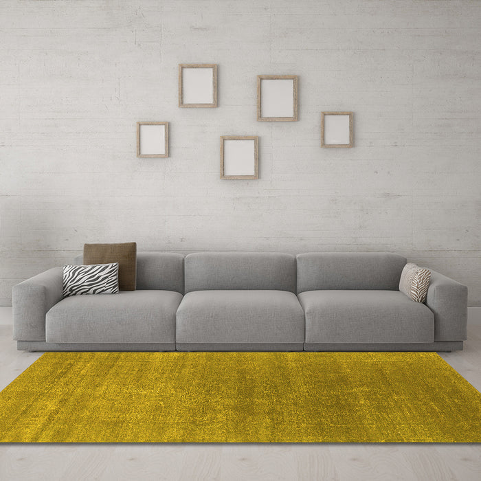 Machine Washable Oriental Yellow Industrial Rug in a Living Room, wshurb2613yw