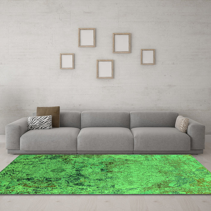 Machine Washable Oriental Green Industrial Area Rugs in a Living Room,, wshurb2615grn
