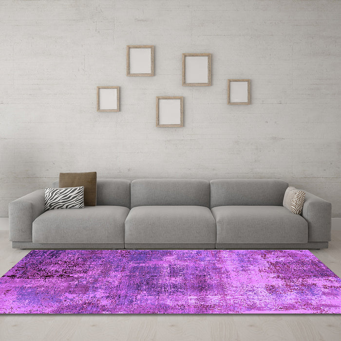 Machine Washable Oriental Purple Industrial Area Rugs in a Living Room, wshurb2617pur