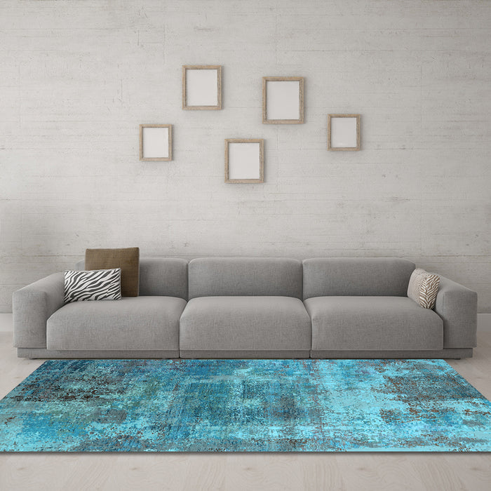 Machine Washable Oriental Light Blue Industrial Rug in a Living Room, wshurb2617lblu