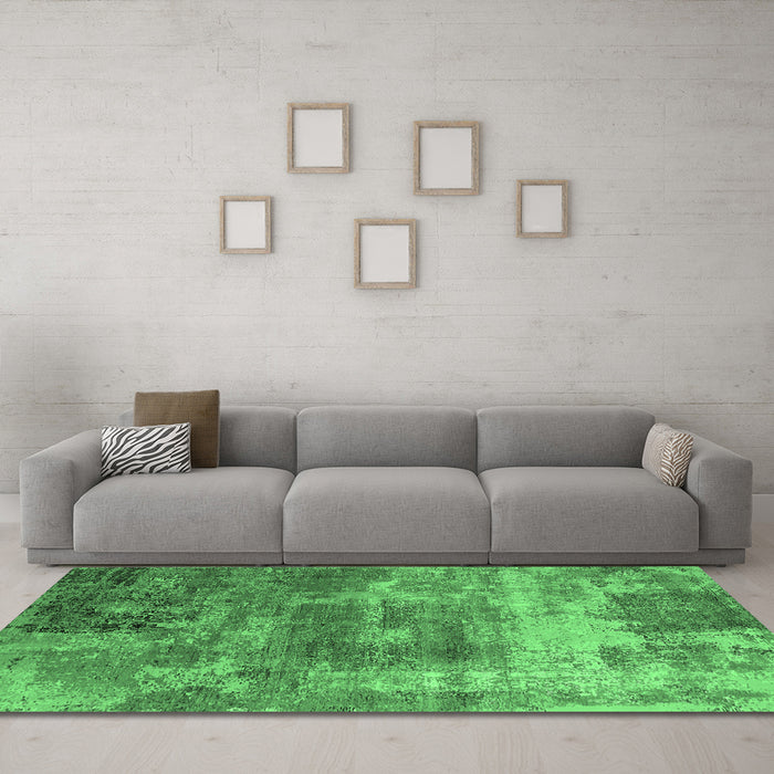 Machine Washable Oriental Emerald Green Industrial Area Rugs in a Living Room,, wshurb2617emgrn