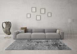 Machine Washable Oriental Gray Industrial Rug in a Living Room,, wshurb2618gry