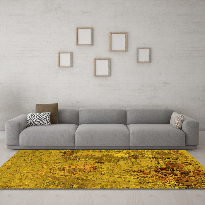 Machine Washable Oriental Yellow Industrial Rug in a Living Room, wshurb2618yw
