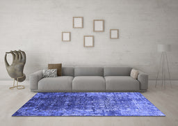 Machine Washable Oriental Blue Industrial Rug in a Living Room, wshurb2619blu