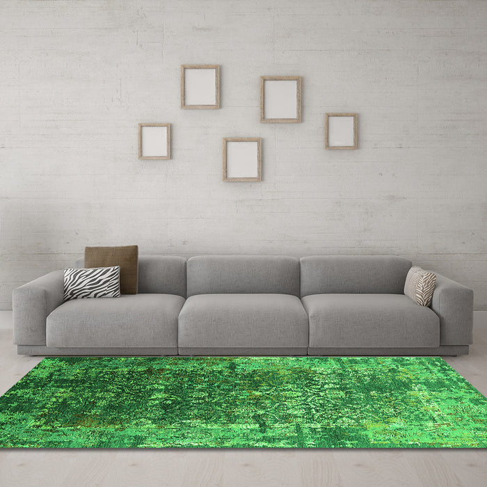 Machine Washable Oriental Green Industrial Area Rugs in a Living Room,, wshurb2619grn