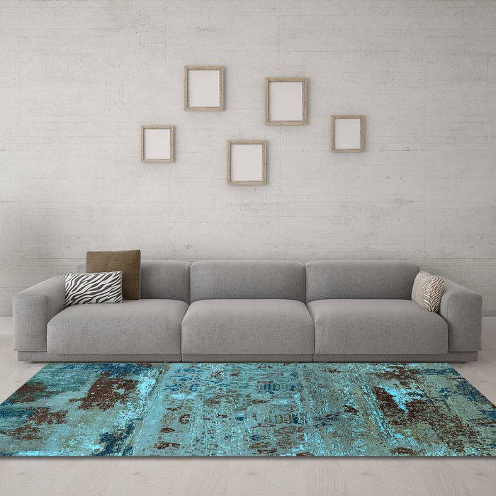 Machine Washable Oriental Light Blue Industrial Rug in a Living Room, wshurb2620lblu