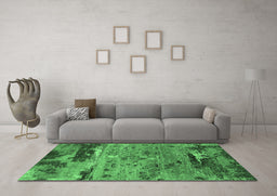 Machine Washable Oriental Emerald Green Industrial Area Rugs in a Living Room,, wshurb2620emgrn