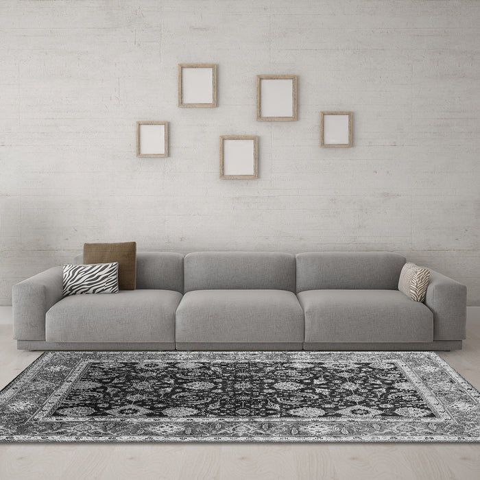 Machine Washable Oriental Gray Industrial Rug in a Living Room,, wshurb2621gry
