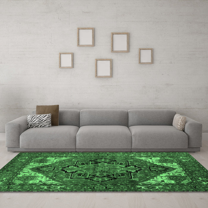 Machine Washable Persian Emerald Green Traditional Area Rugs in a Living Room,, wshurb2624emgrn