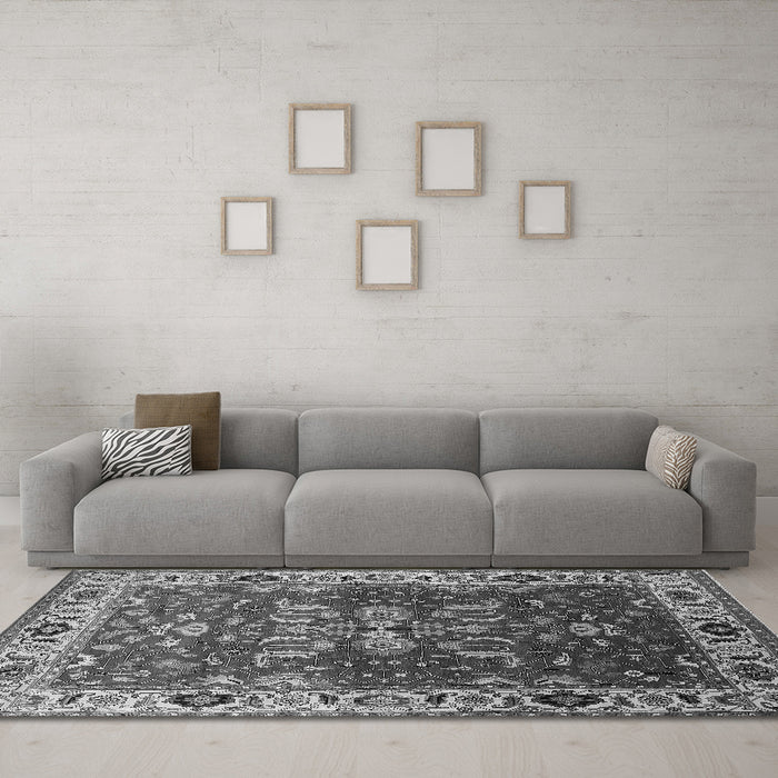 Machine Washable Oriental Gray Industrial Rug in a Living Room,, wshurb2625gry