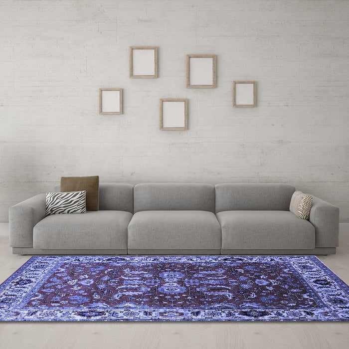 Machine Washable Oriental Blue Industrial Rug in a Living Room, wshurb2625blu