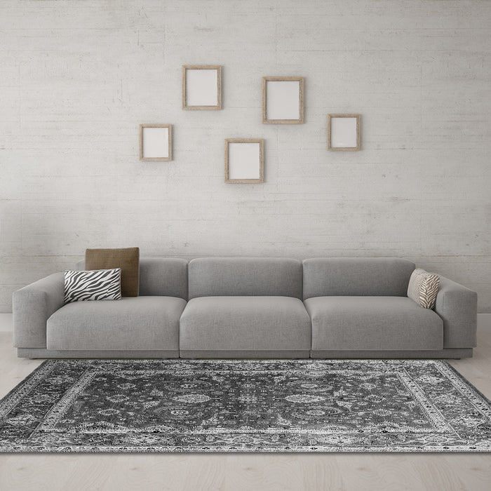 Machine Washable Oriental Gray Industrial Rug in a Living Room,, wshurb2626gry