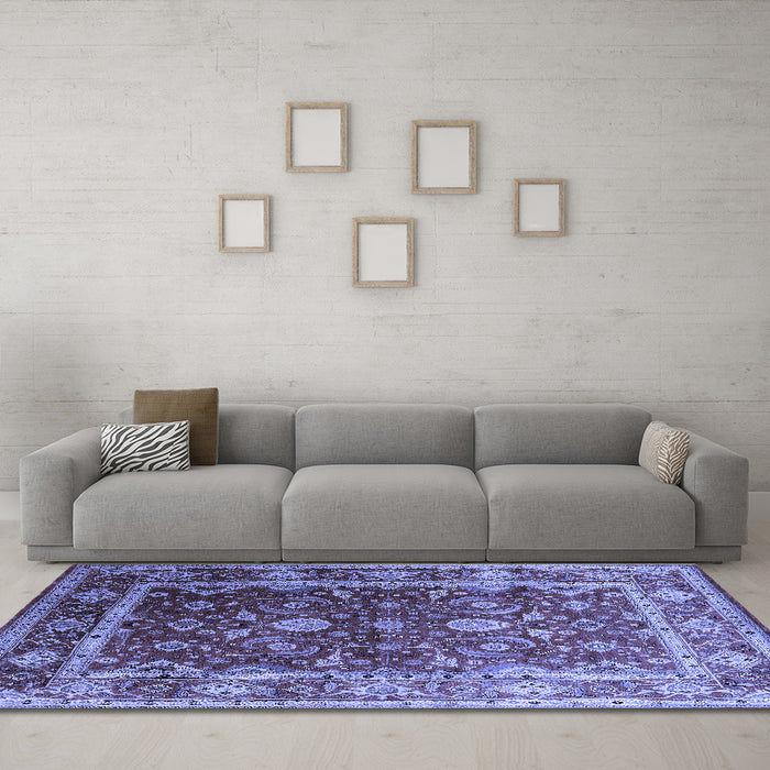 Machine Washable Oriental Blue Industrial Rug in a Living Room, wshurb2626blu