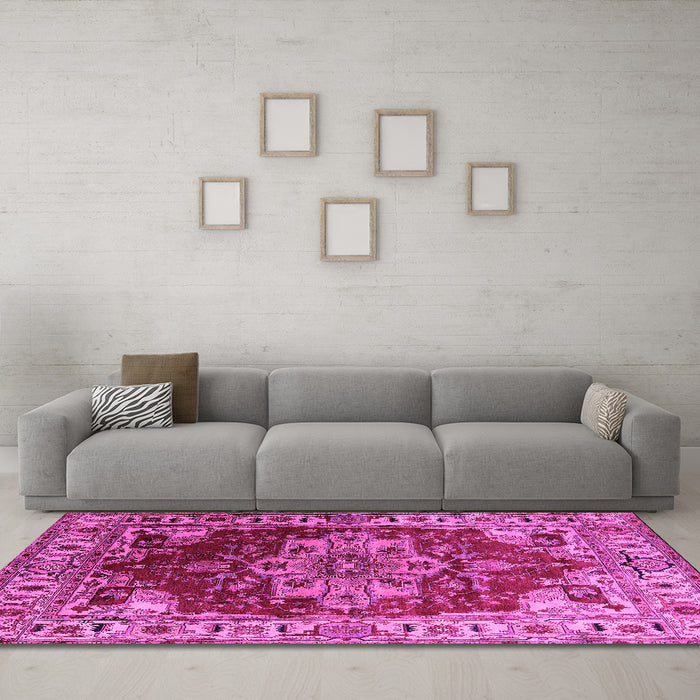 Machine Washable Persian Pink Traditional Rug in a Living Room, wshurb2627pnk