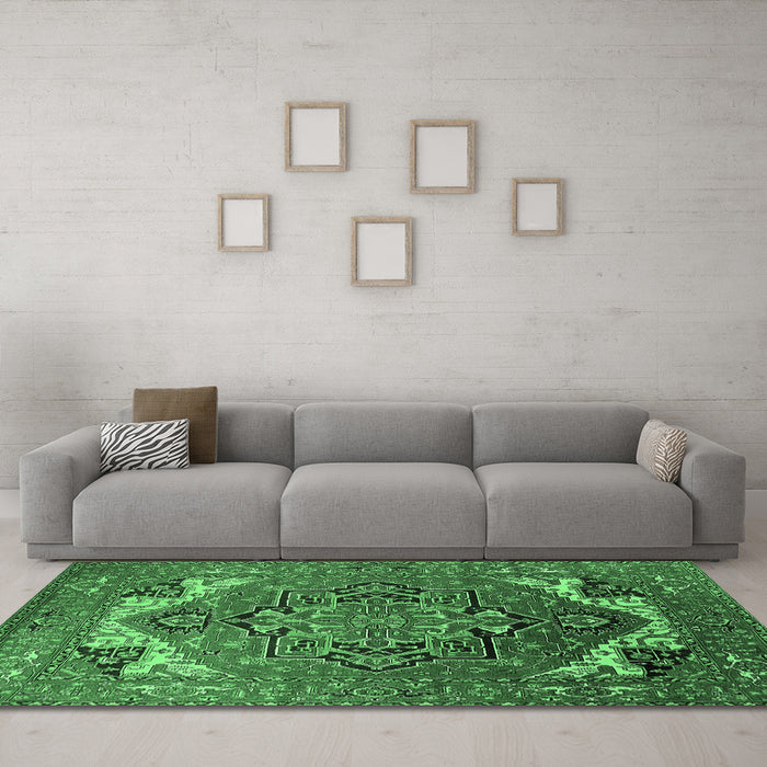 Machine Washable Oriental Emerald Green Industrial Area Rugs in a Living Room,, wshurb2629emgrn