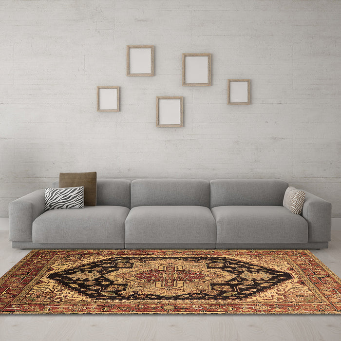 Machine Washable Geometric Brown Traditional Rug in a Living Room,, wshurb2633brn