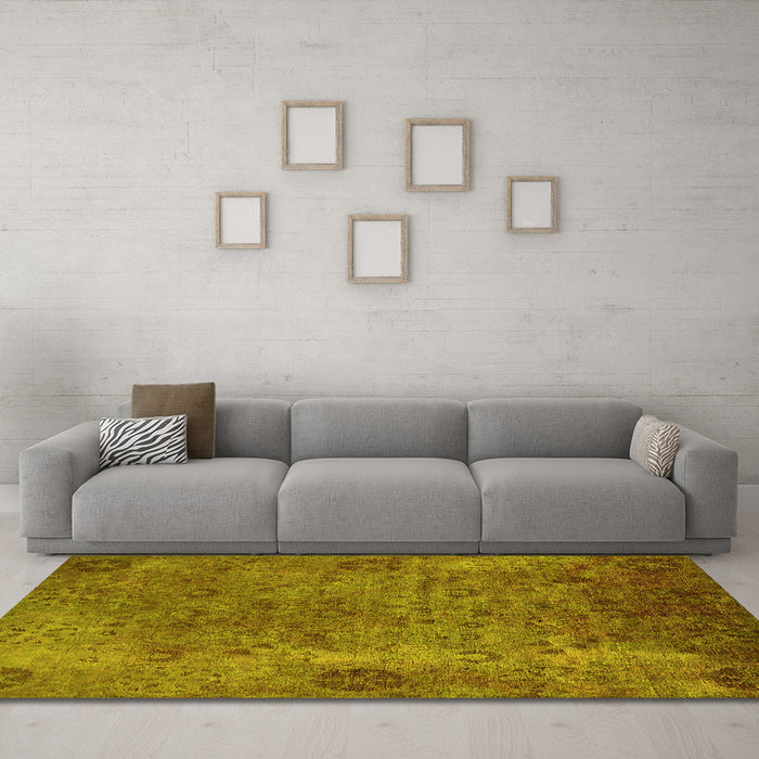 Machine Washable Oriental Yellow Industrial Rug in a Living Room, wshurb2640yw