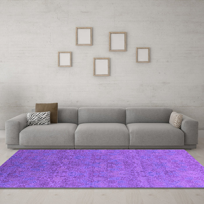 Machine Washable Oriental Purple Industrial Area Rugs in a Living Room, wshurb2643pur