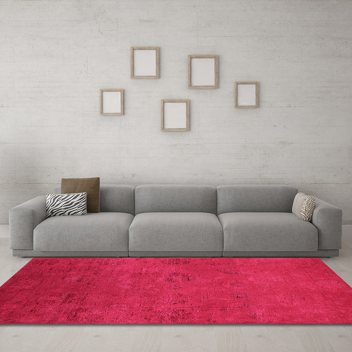 Machine Washable Oriental Pink Industrial Rug in a Living Room, wshurb2646pnk