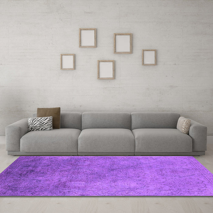 Machine Washable Oriental Purple Industrial Area Rugs in a Living Room, wshurb2647pur