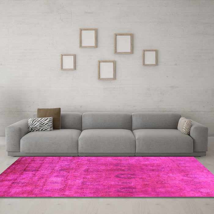 Machine Washable Oriental Pink Industrial Rug in a Living Room, wshurb2648pnk
