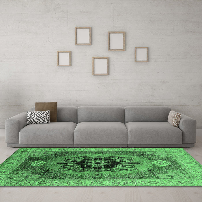 Machine Washable Oriental Emerald Green Industrial Area Rugs in a Living Room,, wshurb2650emgrn