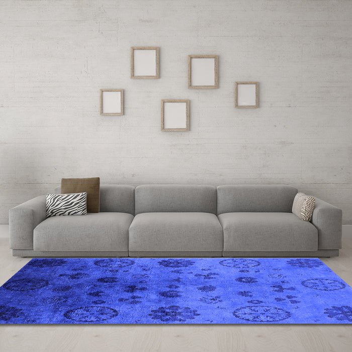 Machine Washable Oriental Blue Industrial Rug in a Living Room, wshurb2651blu