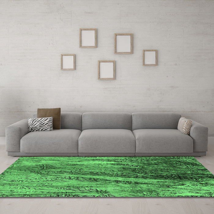 Machine Washable Oriental Emerald Green Industrial Area Rugs in a Living Room,, wshurb2652emgrn
