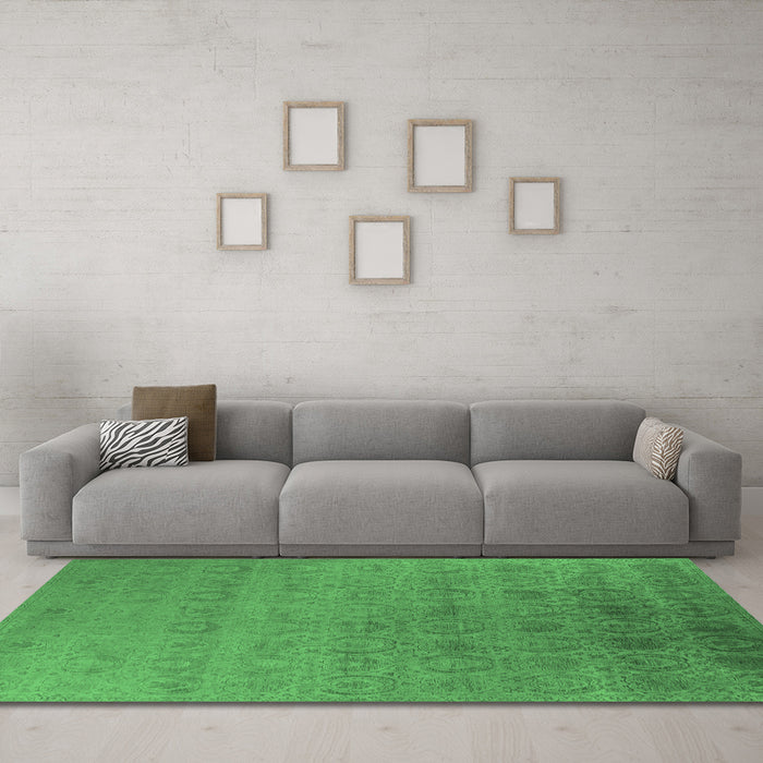 Machine Washable Oriental Emerald Green Industrial Area Rugs in a Living Room,, wshurb2660emgrn