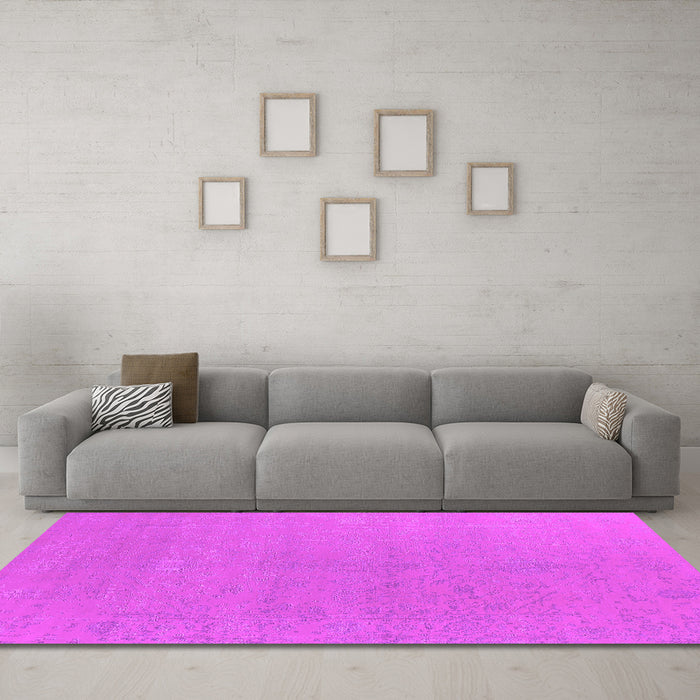 Machine Washable Oriental Pink Industrial Rug in a Living Room, wshurb2666pnk